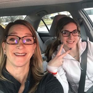 Meet your Posher, Annie